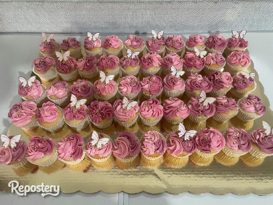 Cupcakes de cumpleaños · García · Sofía Cupcakes