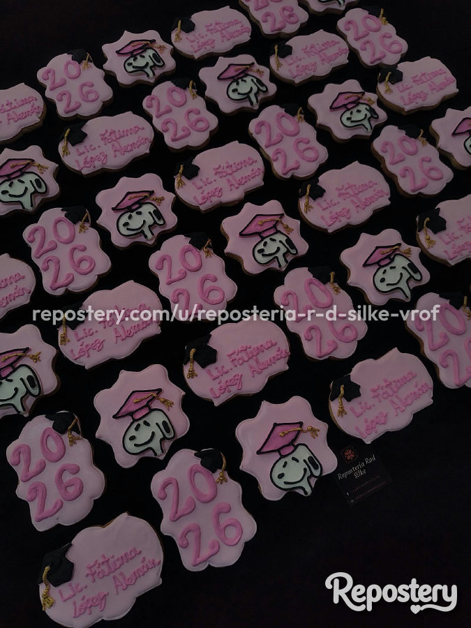 Pasteles de graduación · Guadalupe · Repostería Rød Silke